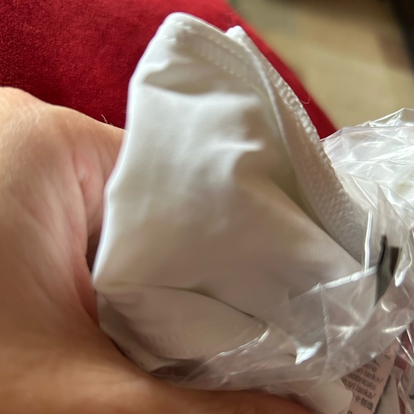 Sz L Victoria Secret Bikini - Picture 4 of 4